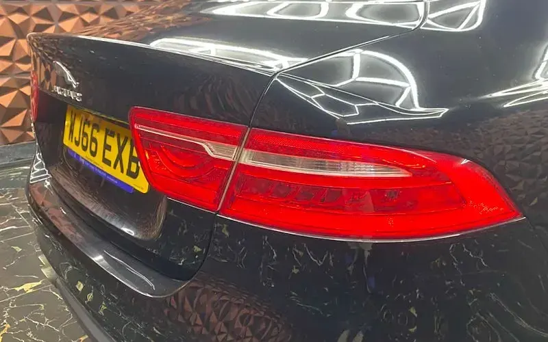 Used Jaguar XE Prestige 179 HP (131 kW) 2016 Black Sedan