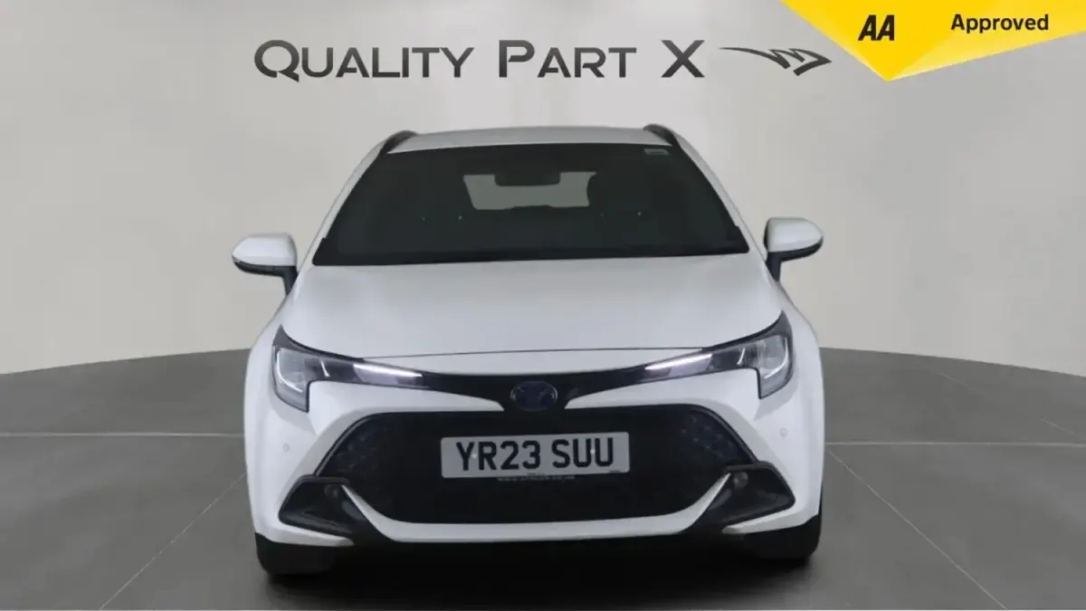 Usado Toyota Corolla 2023 Branco Carrinha