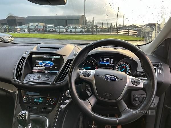 Used Ford Kuga Titanium 150 HP (110 kW) 2016 Grey SUV