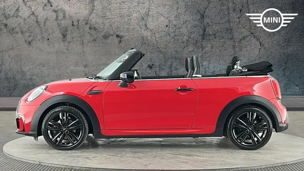 Used Mini Cooper Sport 134 HP (98 kW) 2023 Red Hatchback