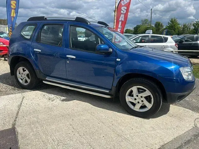 Used Dacia Duster Lauréate 110 HP (80 kW) 2013 Blue SUV