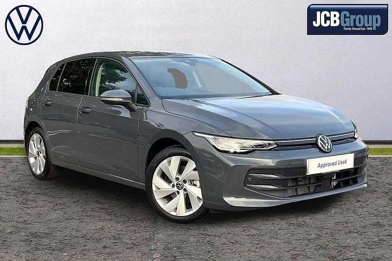 Grey New 2025 VW Golf VIII Match Hatchback | £27,990 (Expensive) - Image 1/4
