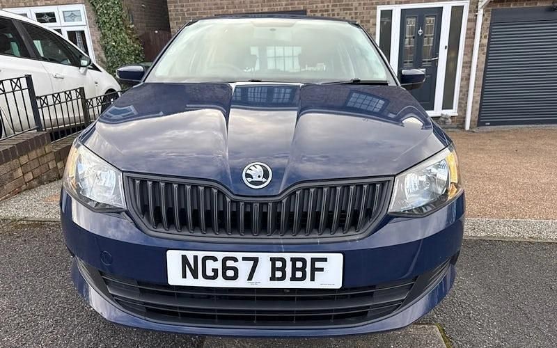 Used Skoda Fabia 75 HP (55 kW) 2018 Blue Hatchback