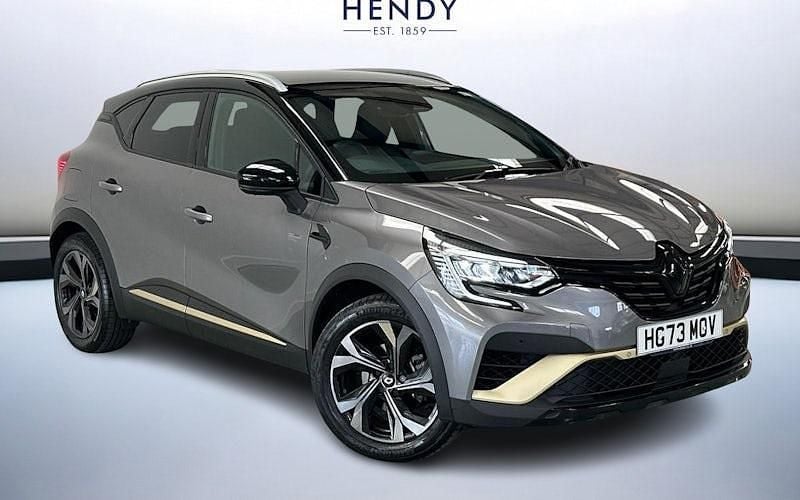 Grey/black Used 2022 Renault Captur Engineered SUV | £19,299 (Fair price) - Image 1/4