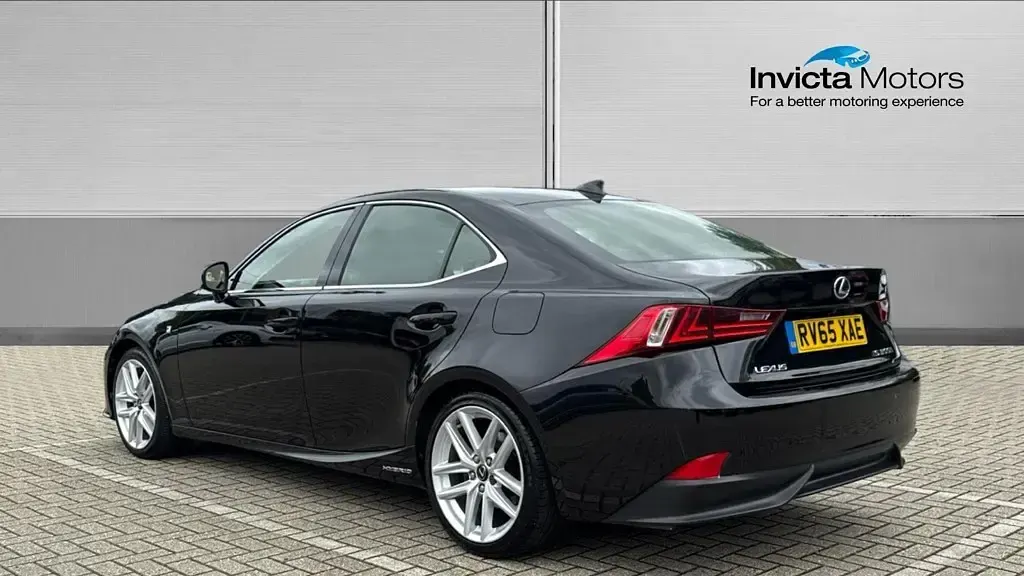 Used Lexus IS300h Sport Line 2015 Black Sedan