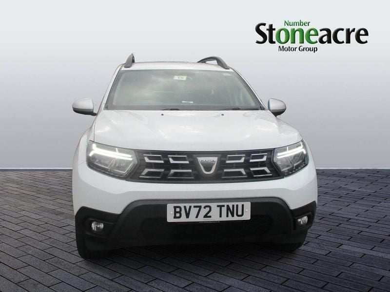 Used Dacia Duster Comfort 100 HP (73 kW) 2022 White SUV
