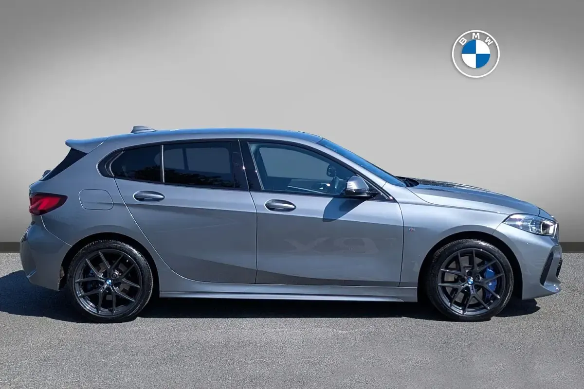 Used BMW 118 M Sport 134 HP (98 kW) 2023 Grey Hatchback