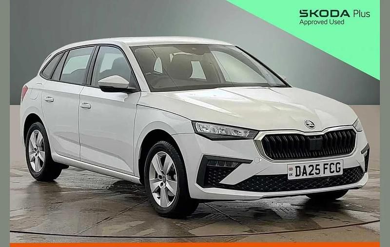 Used Skoda Scala SE 115 HP (84 kW) 2025 Moon white metallic Hatchback