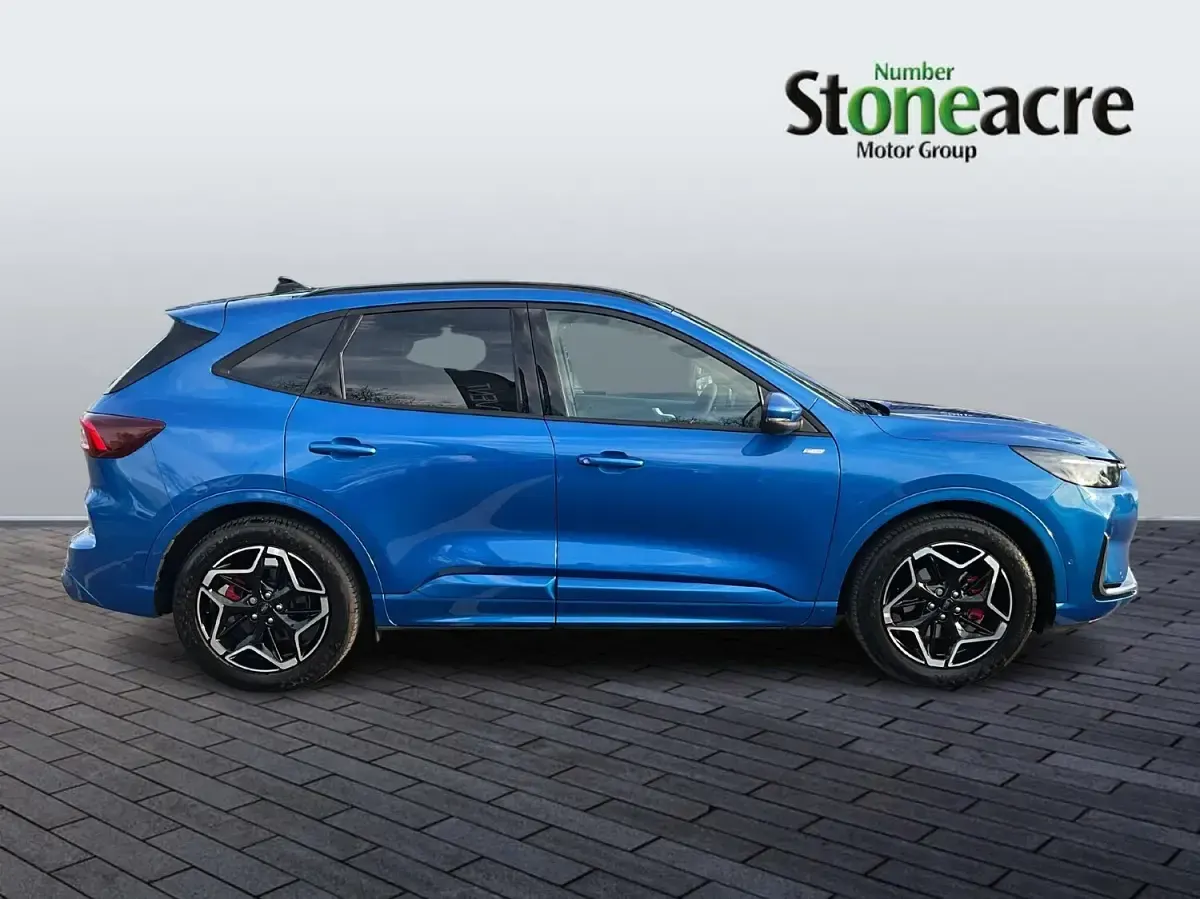Used Ford Kuga ST-Line X 150 HP (110 kW) 2025 Blue SUV