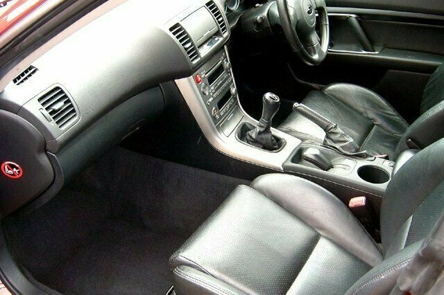 Begagnad Subaru Legacy 2005 Kombi