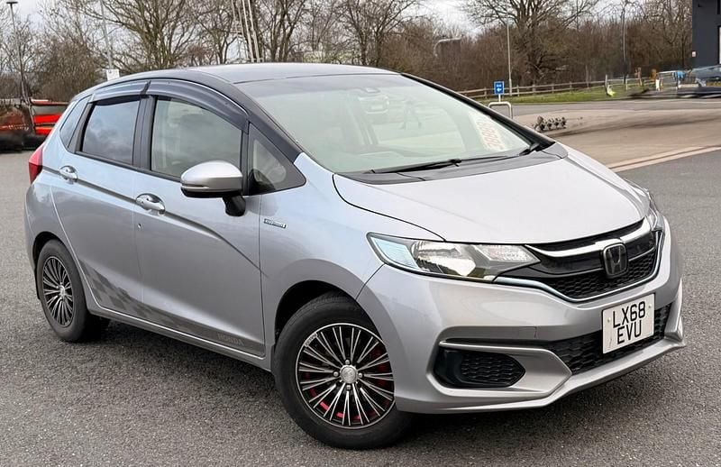 Used Honda Fit 2024 Silver Hatchback