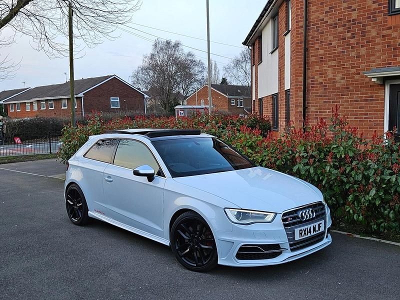 Used Audi S3 Sportback 2014 White Hatchback