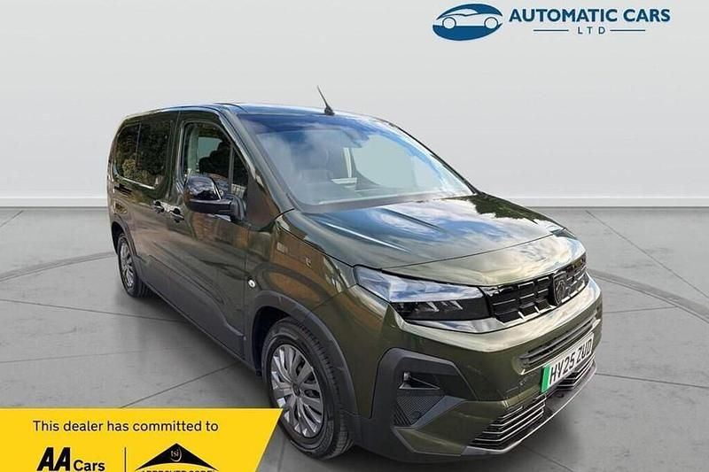 Used Peugeot e-Rifter Allure 100 kW (136 HP) 2025 MPV