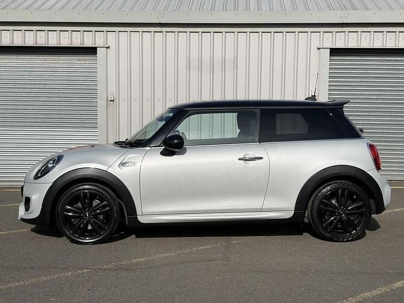 Used Mini Cooper S Hatch 192 HP (141 kW) 2018 Silver Hatchback