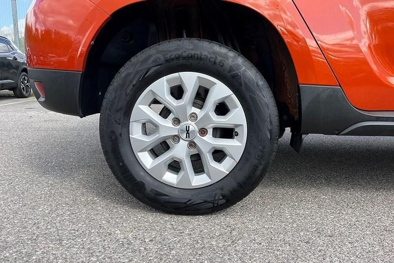Second-hand Dacia Duster Expression 128 CP (94 kW) 2023 Portocaliu SUV