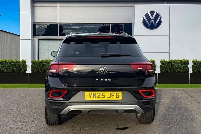 Used VW T-Roc Match 150 HP (110 kW) 2025 Black SUV