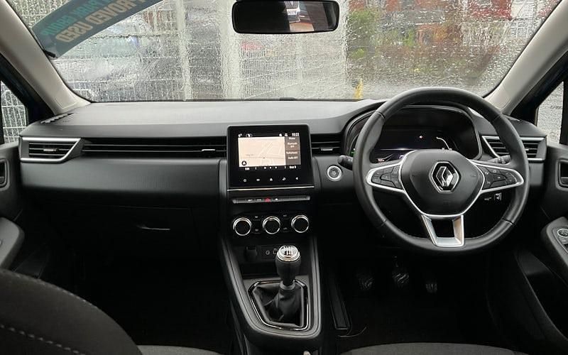 Used Renault Clio V Evolution 90 HP (66 kW) 2023 Hatchback