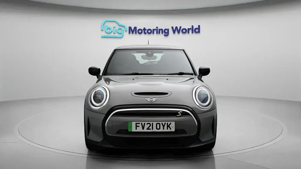 Used Mini Cooper SE Hatch 135 kW (184 HP) 2021 Hatchback
