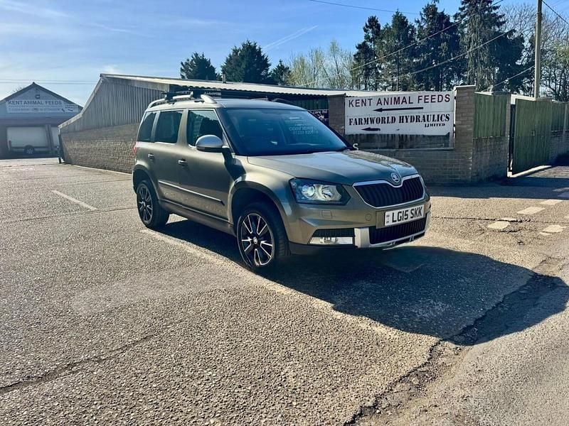 Used Skoda Yeti Elegance 170 HP (125 kW) 2015 Green SUV