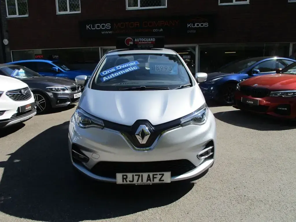 Used Renault Zoe Iconic 100 kW (136 HP) 2021 Grey Hatchback
