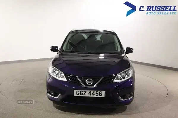 Used Nissan Pulsar Tekna 115 HP (84 kW) 2017 Blue Hatchback