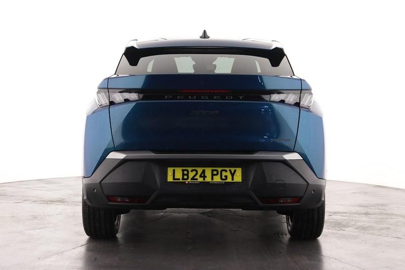 Used Peugeot 3008 Allure 134 HP (98 kW) 2024 Blue Hatchback