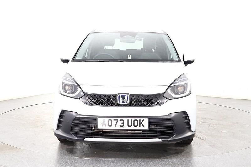 Begagnad Honda Jazz Advance 2023 Vit Halvkombi