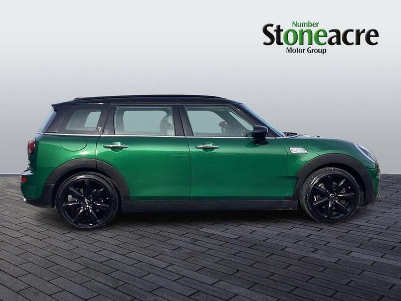 Used Mini Cooper S Clubman Exclusive 2021 Green Estate
