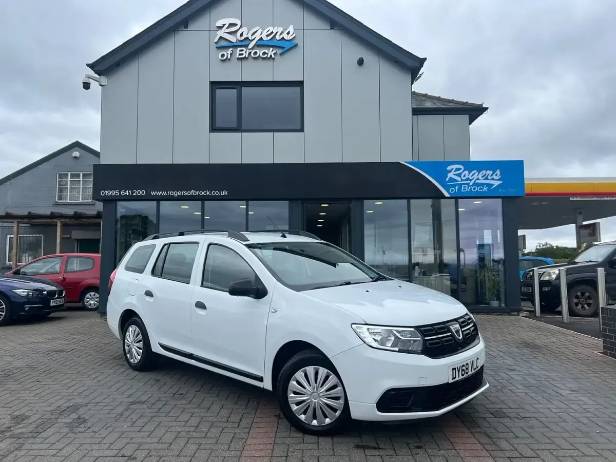 Used Dacia Logan MCV Essentiel 2018 White Estate