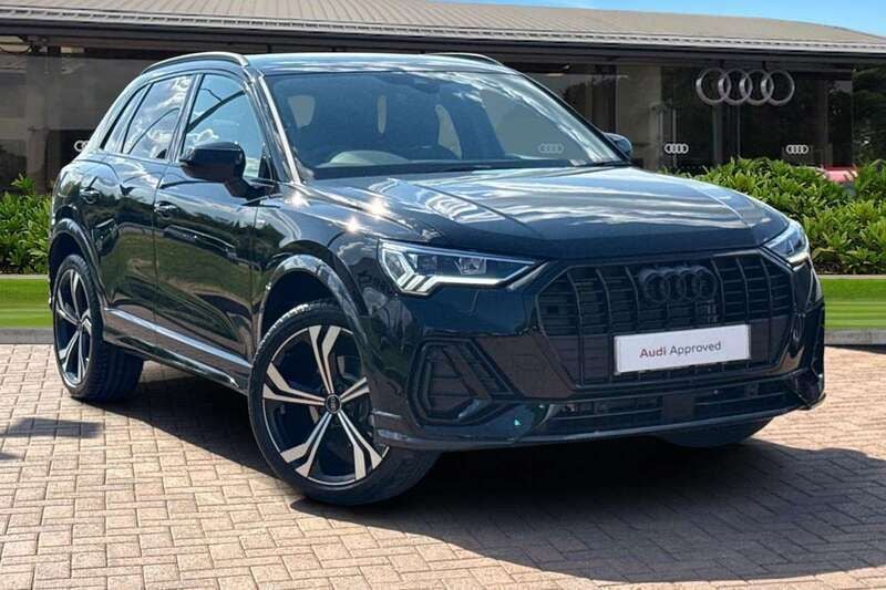 Black New 2025 Audi Q3 Black Edition SUV | £35,980 (Fair price) - Image 1/4