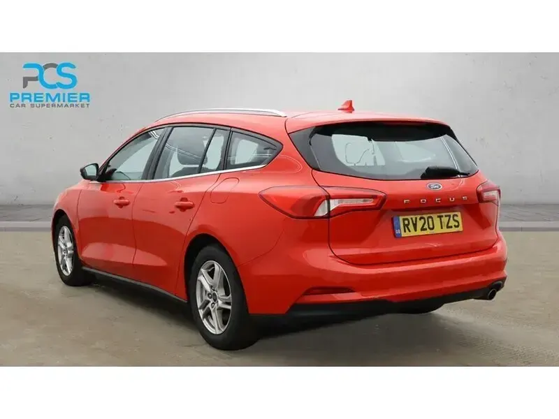 Used Ford Focus Zetec 2020 Red Estate