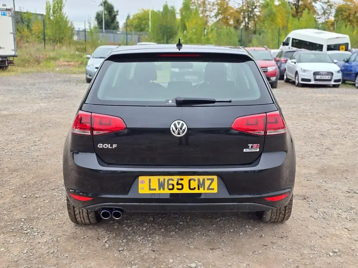 Used VW Golf VII S 125 HP (91 kW) 2015 Black Hatchback