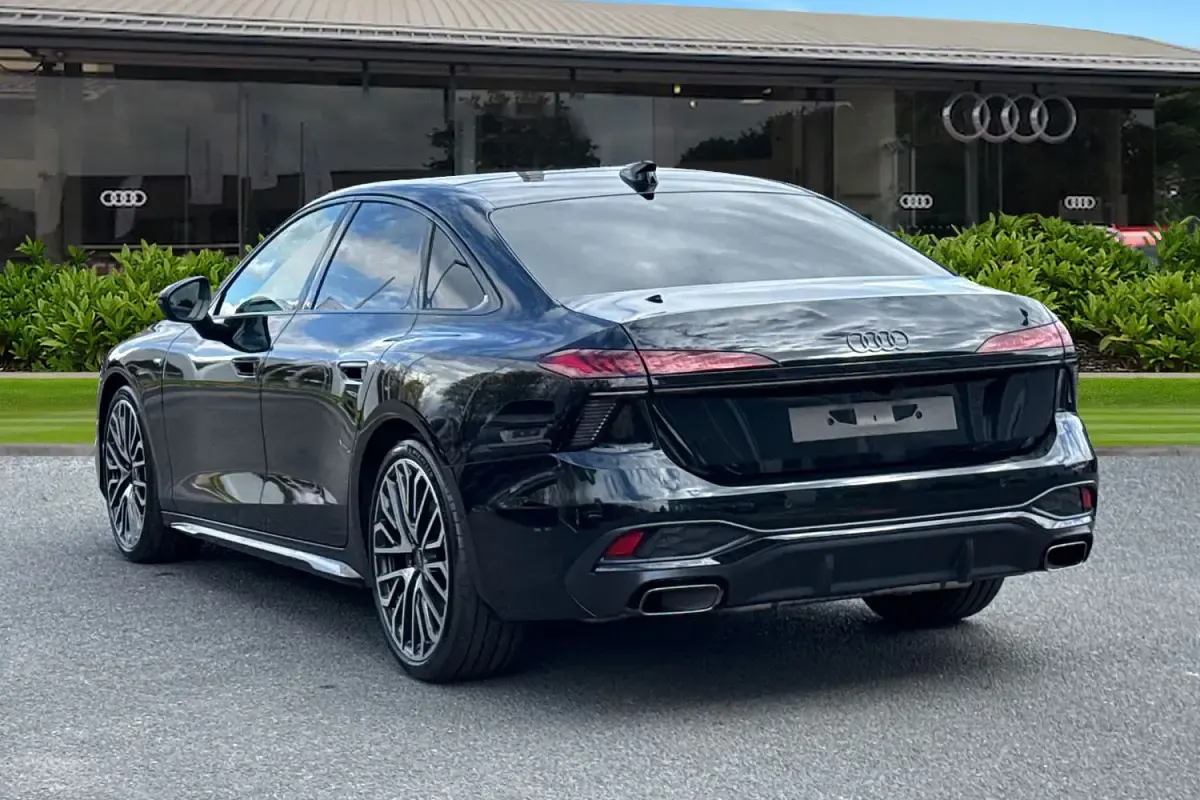 New Audi A6 Comfort 224 HP (164 kW) 2026 Green Sedan