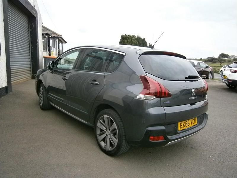 Begagnad Peugeot 3008 Allure 2016 Grå Halvkombi