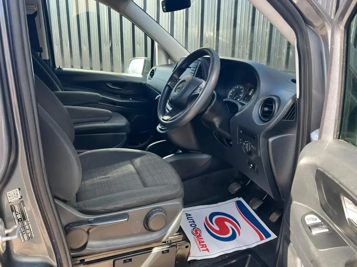 Usado Mercedes Vito 2017 Cinzento Van