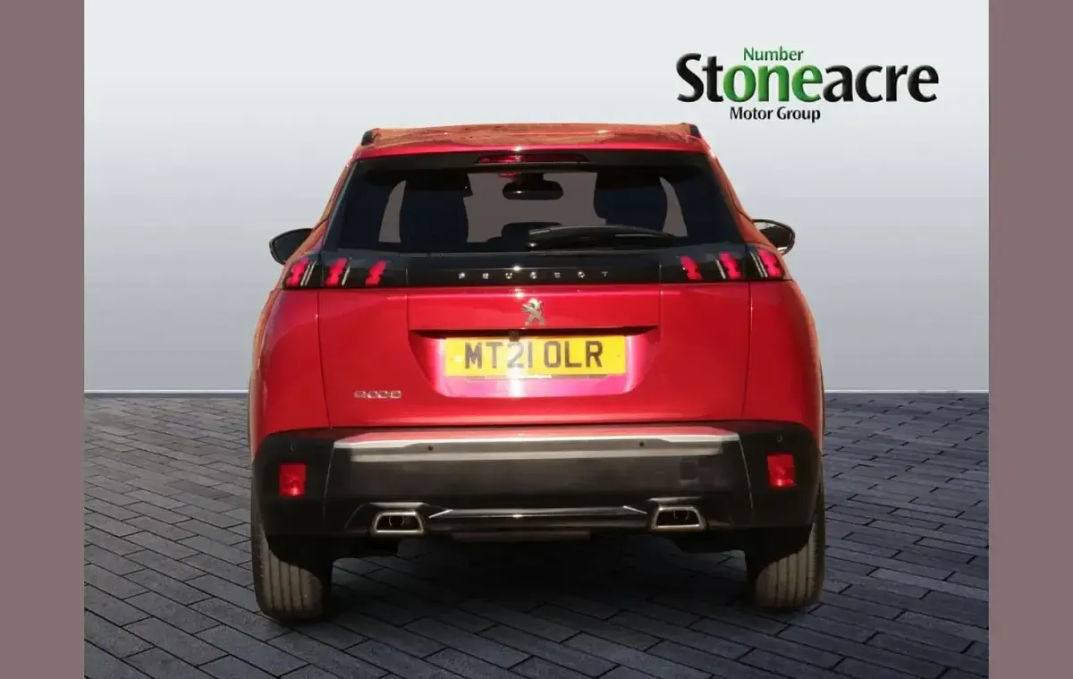Second-hand Peugeot 2008 Allure Premium 128 CP (94 kW) 2021 Roșu SUV