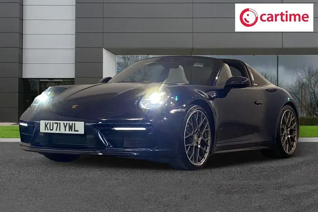 Used Porsche 992 450 HP (330 kW) 2021 Blue Cabriolet
