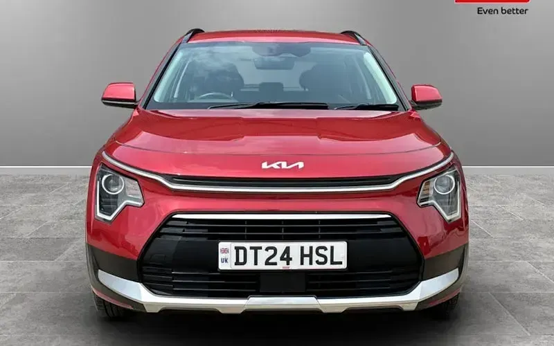 Used Kia Niro 129 HP (94 kW) 2024 Red SUV