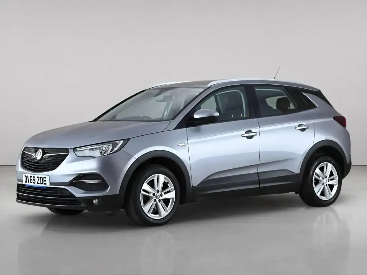 Used Vauxhall Grandland X S 131 HP (96 kW) 2019 Grey SUV