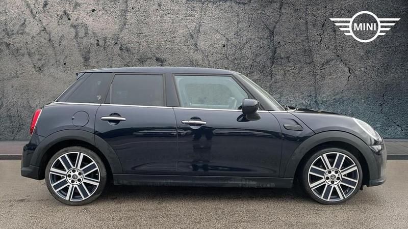 Used Mini Cooper Exclusive 134 HP (98 kW) 2024 Black Hatchback