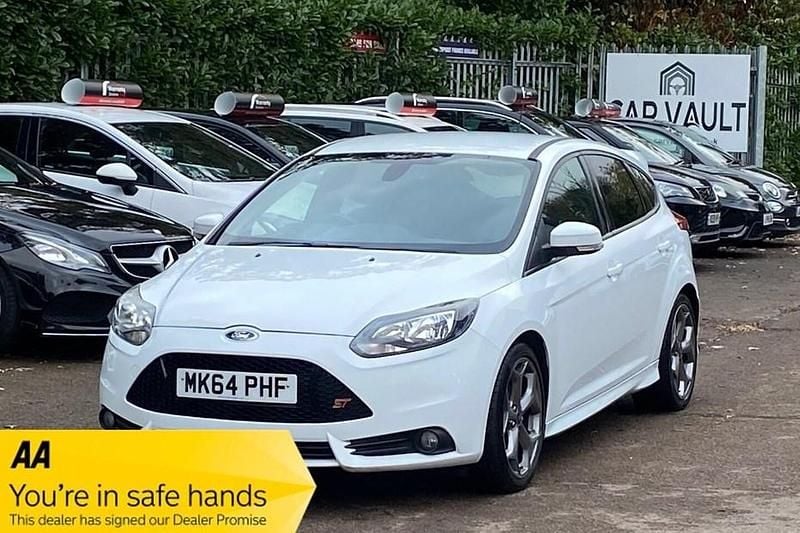 White Used 2014 Ford Focus ST Hatchback | £7,294 (Fair price) - Image 1/1
