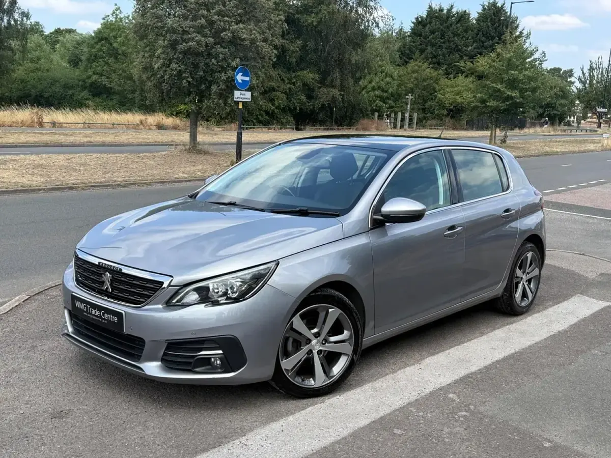 Used Peugeot 308 Allure 2018 Grey Hatchback