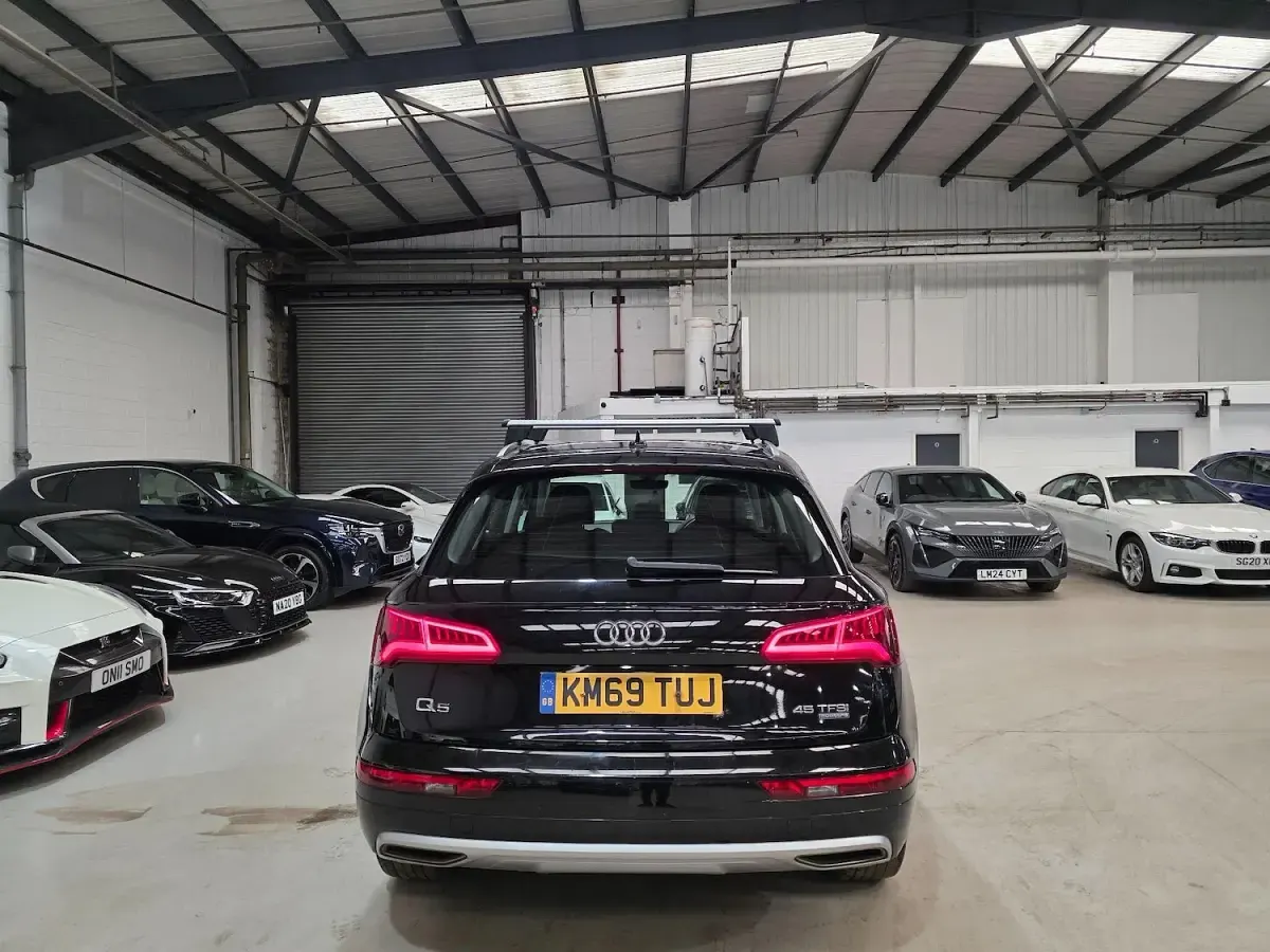 Used Audi Q5 Sport 245 HP (180 kW) 2019 Black SUV