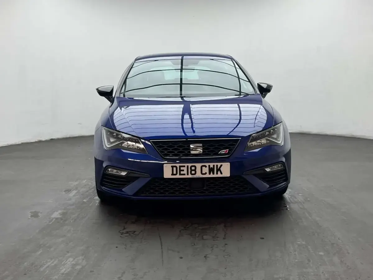 Used Seat Leon CUPRA 2018 Blue Hatchback