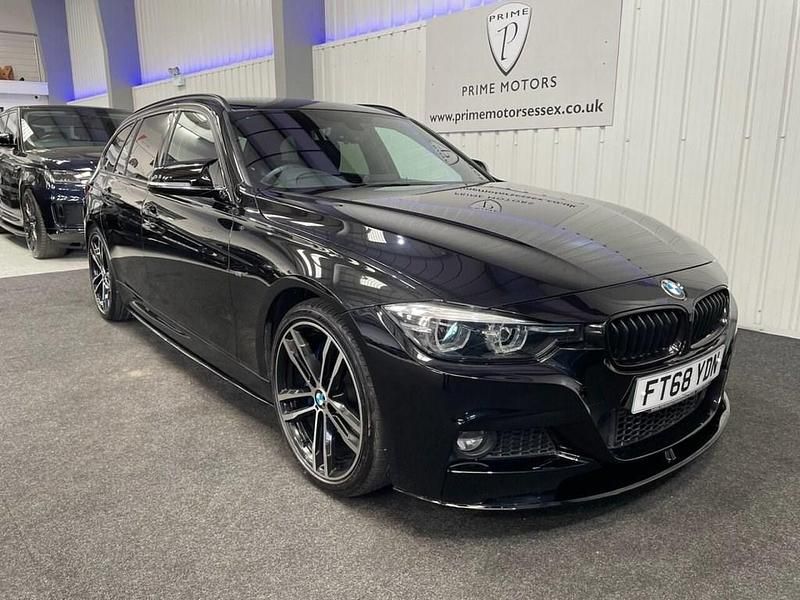 Black Used 2019 BMW 320 M Sport Estate | £17,489 (Good price) - Image 1/4