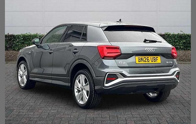 Ny Audi Q2 S-Line 147 HK (108 kW) 2026 Grå SUV