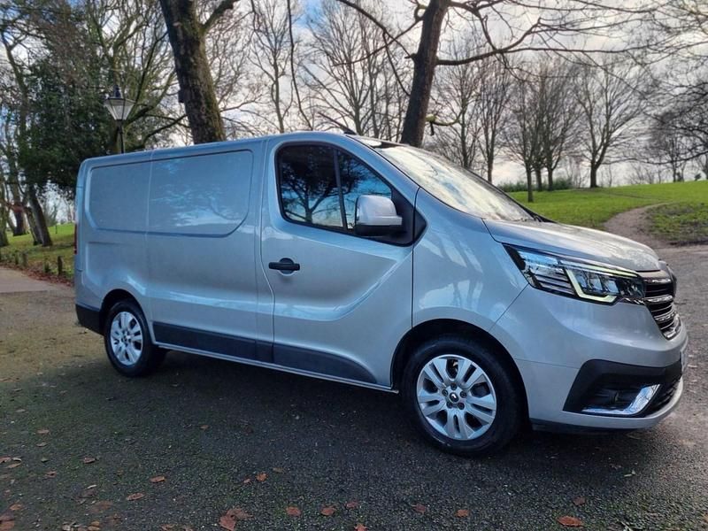 Used Renault Trafic 2023 Grey MPV