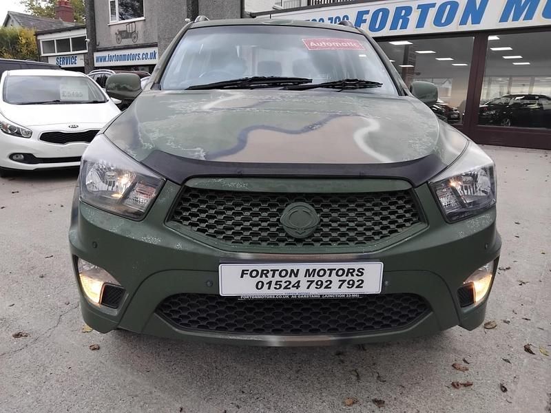 Used Ssangyong (KGM) Korando 2016 Multicoloured Pickup