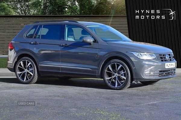 Used VW Tiguan Life 150 HP (110 kW) 2021 Grey SUV