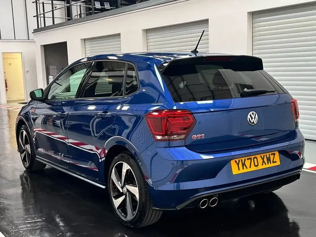 Usado VW Polo GTI 207 CV (152 kW) 2020 Azul Utilitario